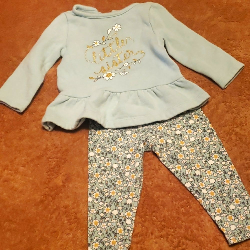 Little Sister Sweatshirt Outfit